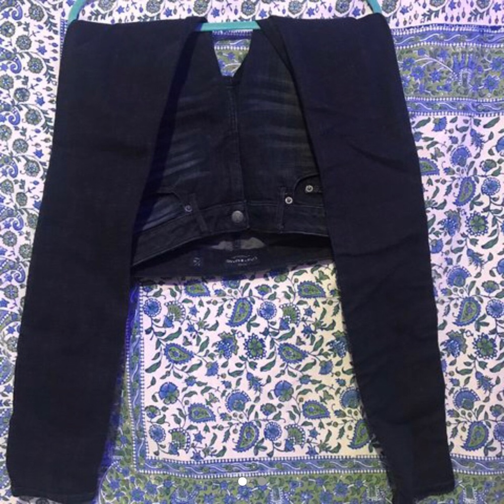 Lucky brand straight leg jeans💫 never worn